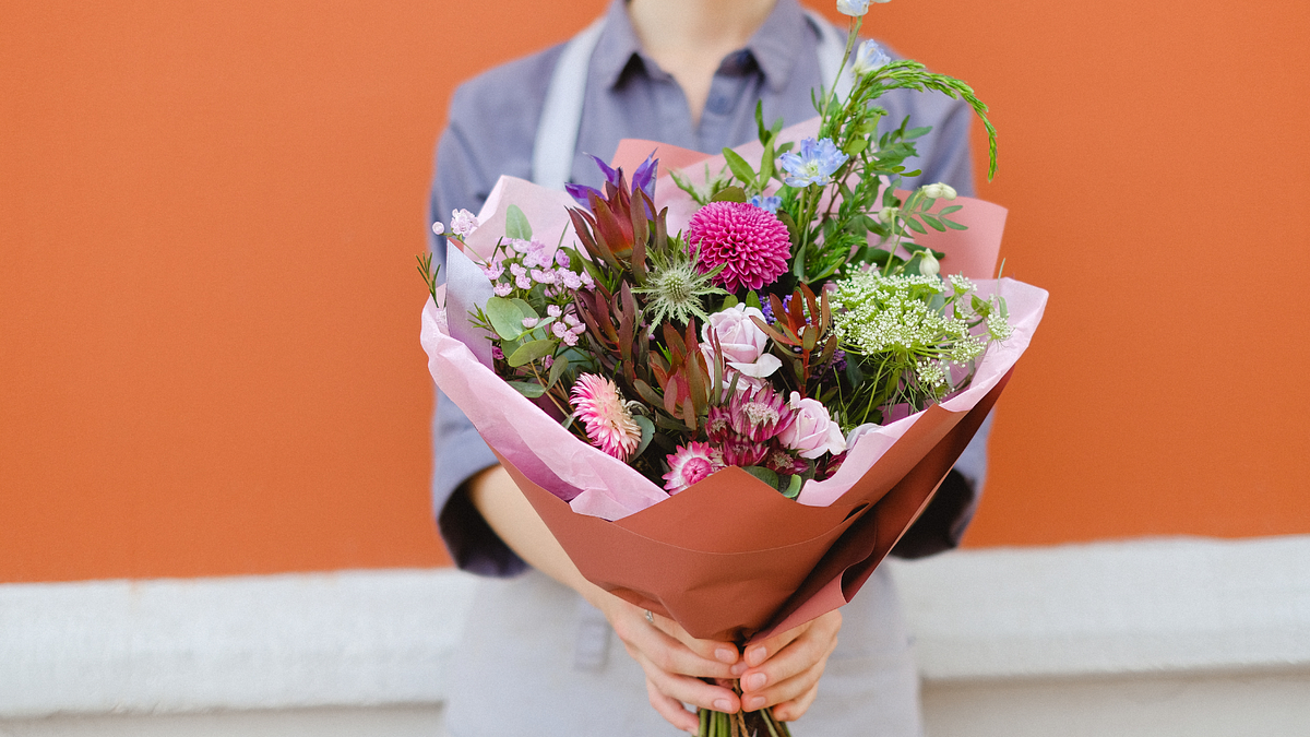 Top 10 Reasons To Sign Up For A Weekly Flower Subscription | by Élan Flowers | Jul, 2024 | Medium