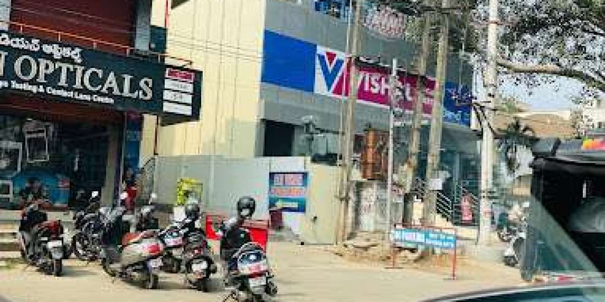 Vishal Mega Mart in Kurmannapalem, Visakhapatnam.