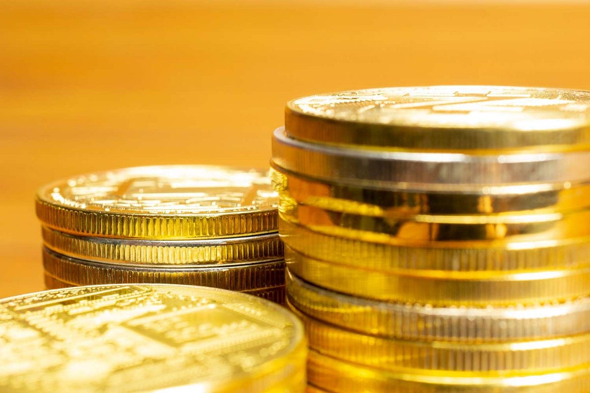 Navigating Gold Investments Amidst Soaring Prices: A Comprehensive Guide | by Aiiongold limited | Feb, 2025 | Medium