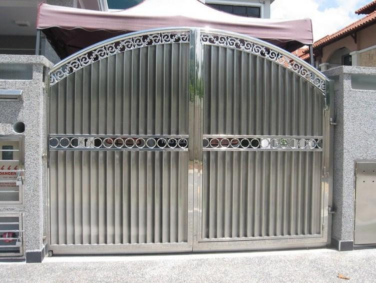 Stylish & Durable Metal Gates in Singapore