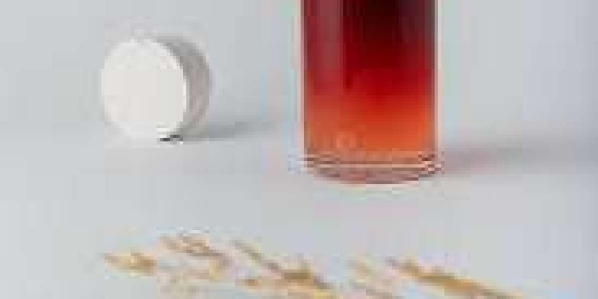 How Salicylic Acid Serum Can Help With Hormonal Acne
